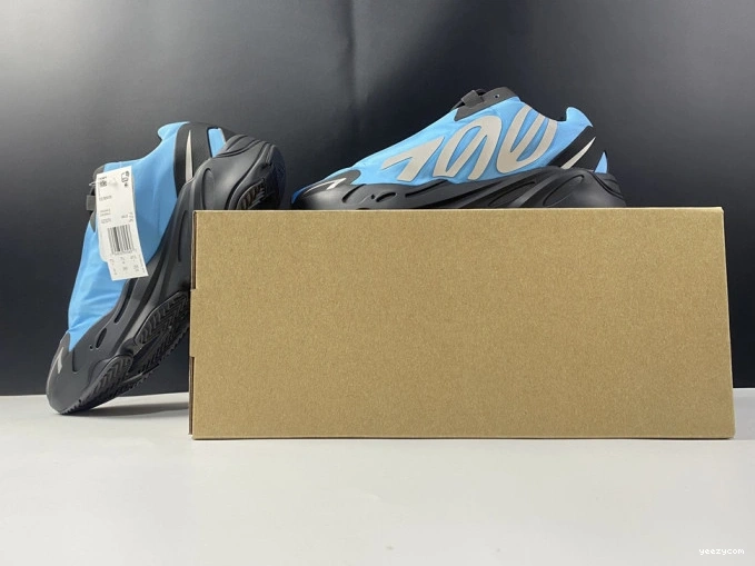 ADIDAS Yeezy Boost GZ3079 MNVN 700 'Bright Cyan' 0831